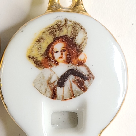 Vintage 19th Century Hand Painted Victorian girl's - Picture 7 of 7
